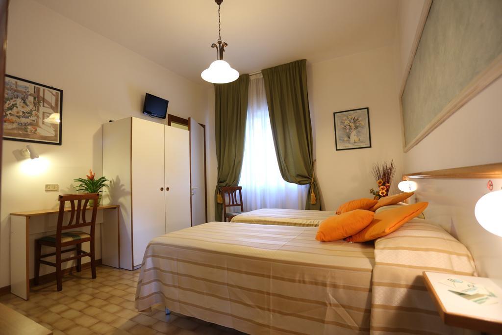 Hotel Vignola Assisi Ngoại thất bức ảnh