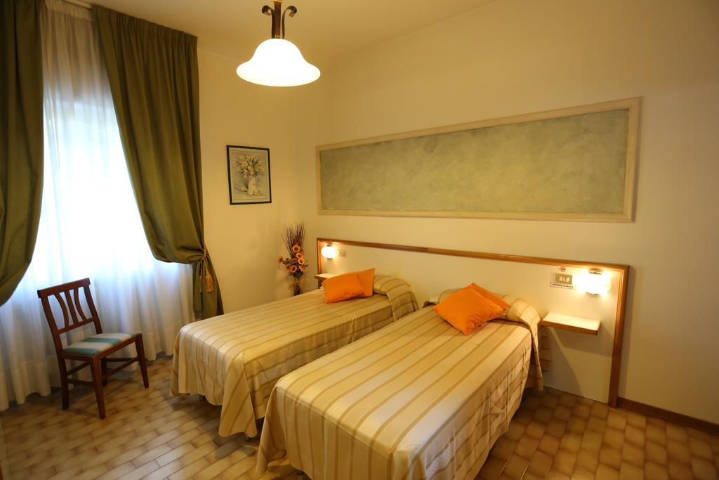 Hotel Vignola Assisi Ngoại thất bức ảnh
