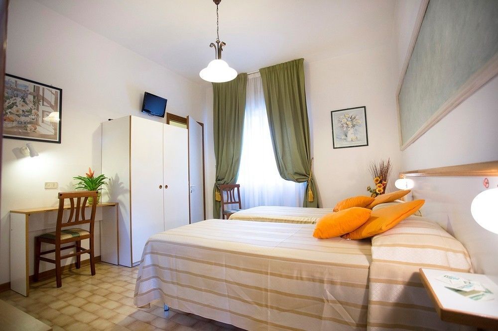 Hotel Vignola Assisi Ngoại thất bức ảnh